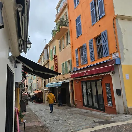 Daire - Centre- Film Festival *